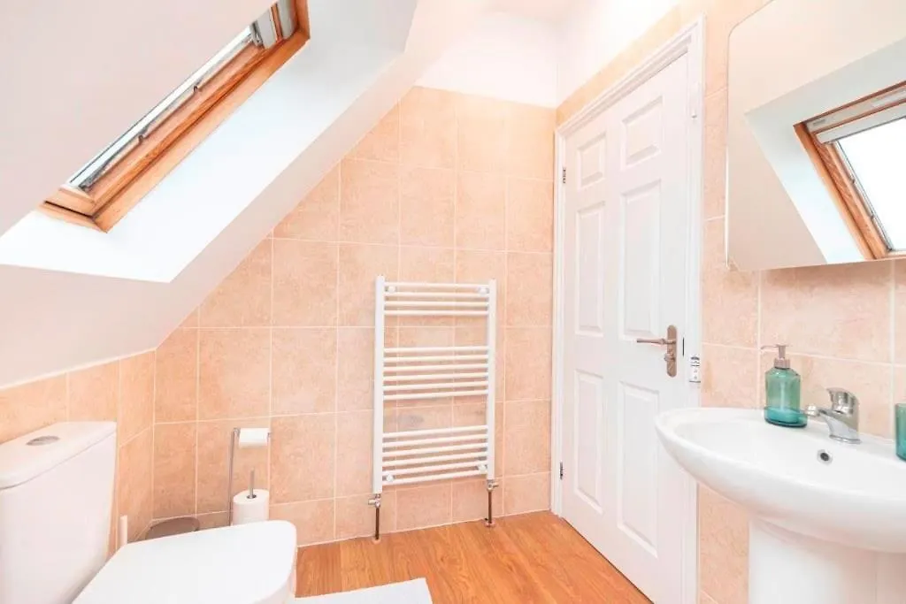 Bournecoast Clifftop Apartment - Sea Views-Fm6184 Bournemouth