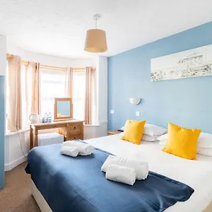 Brooklands Hotel